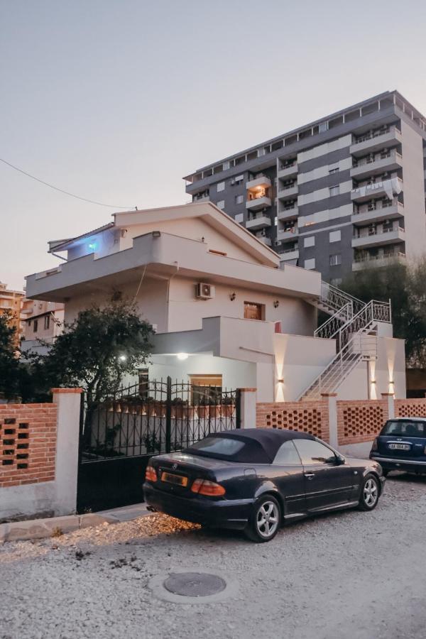 Apartments Mehmeti Vlore Exterior photo